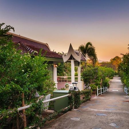 Thirty Degrees In February, Khao Tao, Hua Hin Exterior foto
